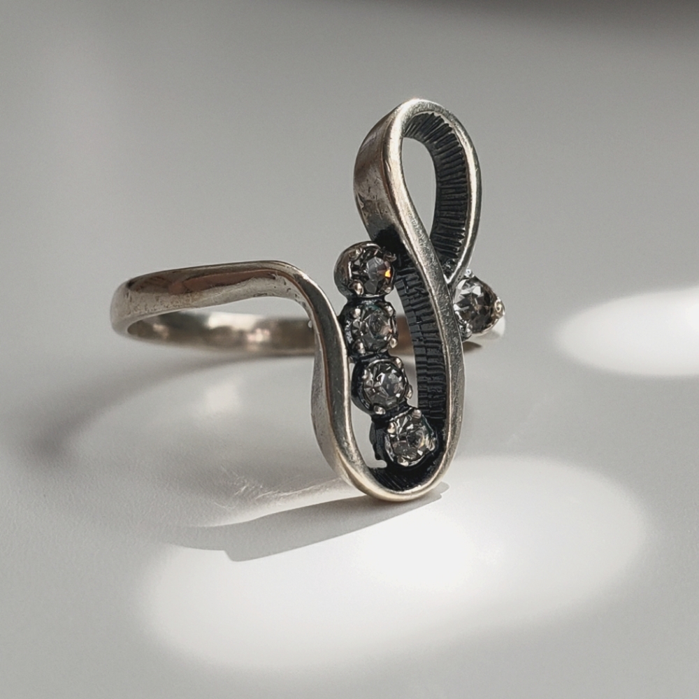 Sterling silver Abstract Geometric Minimalist Ring with Swarovski elements